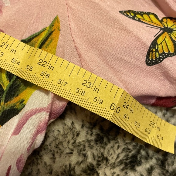 💝 Suzanne Betro Pink lace and cotton floral and butterfly blouse, 2X - Picture 14 of 14